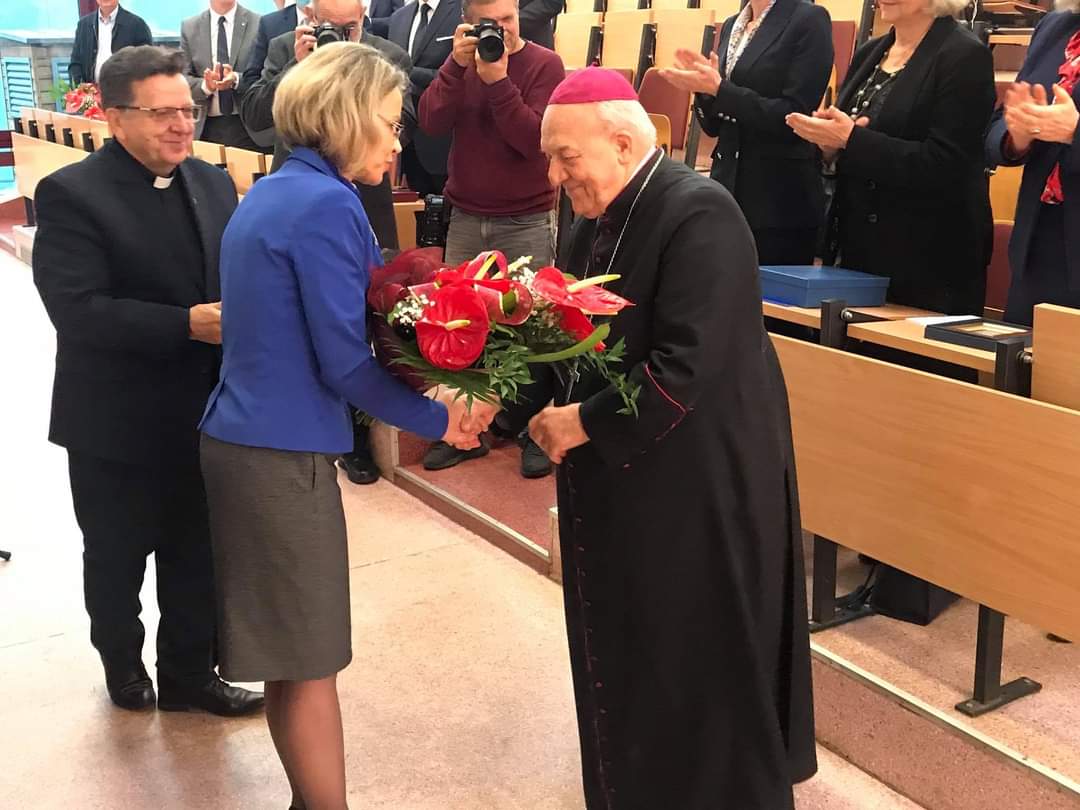 FB IMG 1635318493711